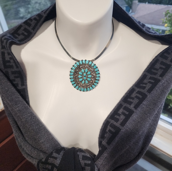 Turquoise and Silver Circular Brooch NATIVE MADE - Picture 8 of 17